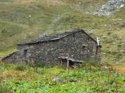 Une cabane de berger dans le vallon de valmeinier 